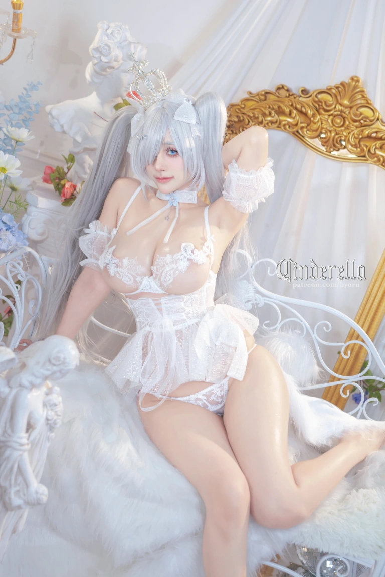 《Cinderella》｜Byoru · 63张写真、21 个视频