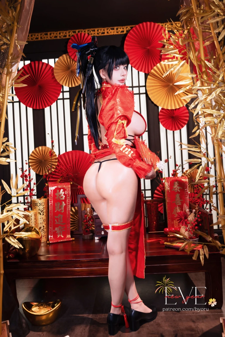 《Eve（Qipao Ver）（Stellar Blade）》｜Byoru · 62张写真、19 个视频