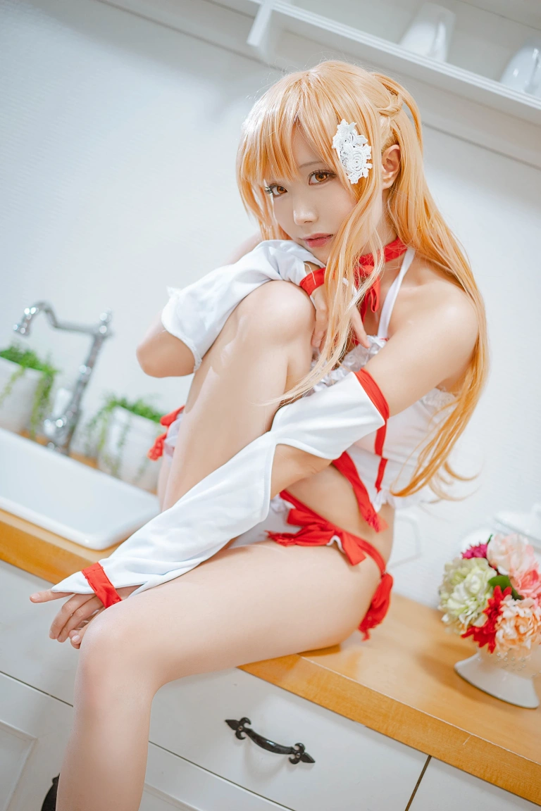 《亚丝娜睡衣》｜切切celia · 24张写真