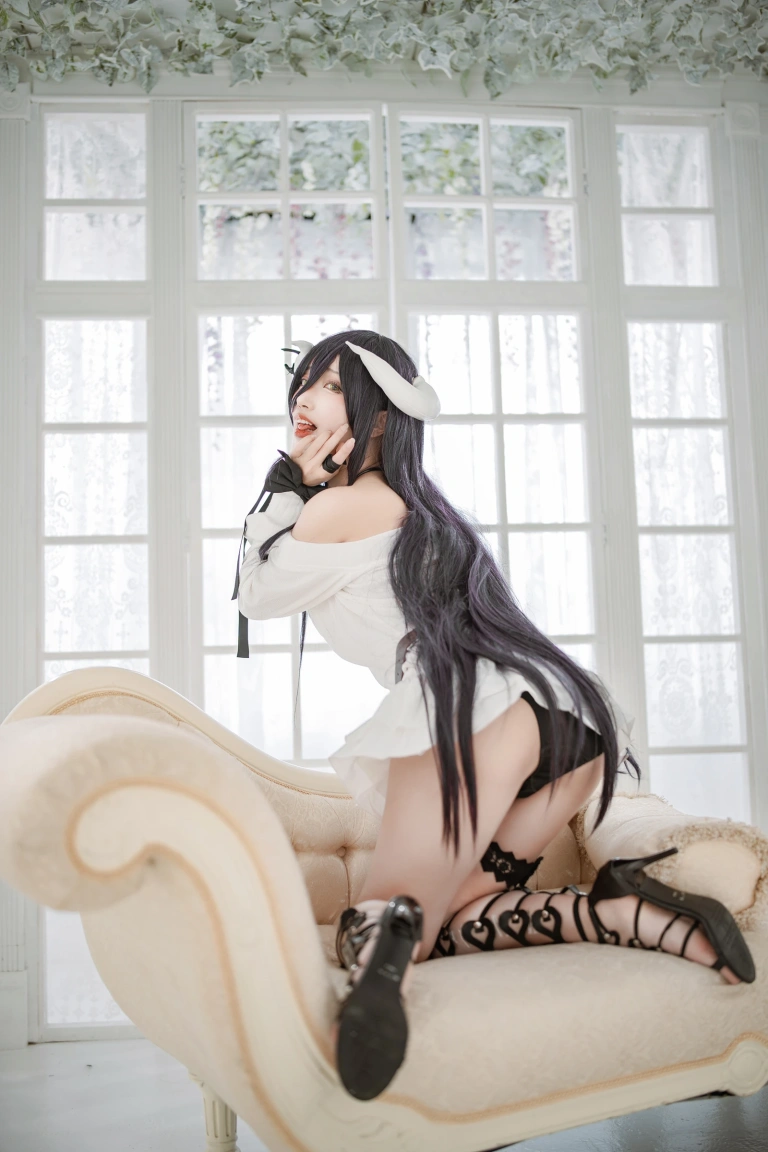 《雅儿贝德》｜切切celia · 39张写真