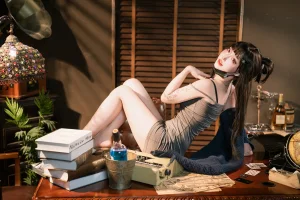 《杀手妻子D》｜切切celia · 62张写真、8 个视频