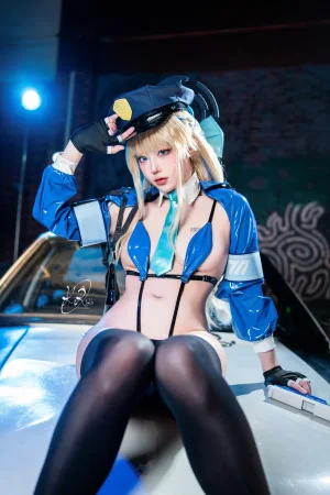 《Toki Police》｜切切celia · 45张写真、11 个视频