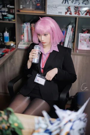 《机动战士高达 哈曼·卡恩OL》｜Cien恩恩 · 25张写真