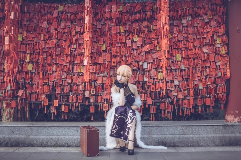 《少女前线 紫雨心》｜coser衣衣 · 14张写真