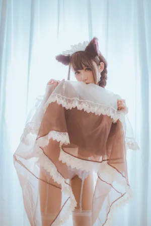 《透明女仆》｜coser衣衣 · 31张写真