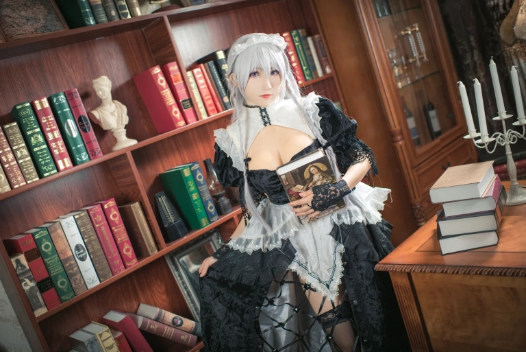 《赫敏cos》｜coser衣衣 · 30张写真、10 个视频