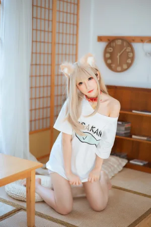 《猫娘 黄豆粉》｜coser衣衣 · 21张写真