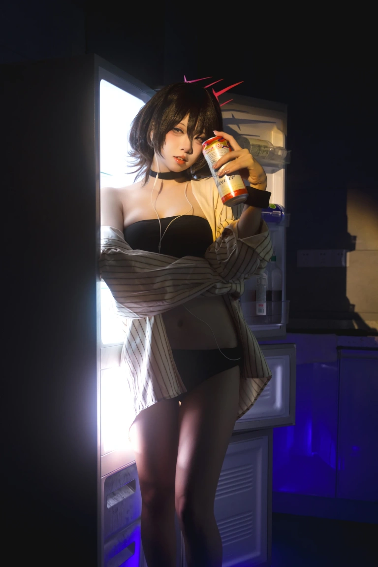 《美咲泳装》｜纸悦Etsu_ko · 28张写真