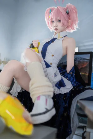 《桃香》｜纸悦Etsu_ko · 54张写真