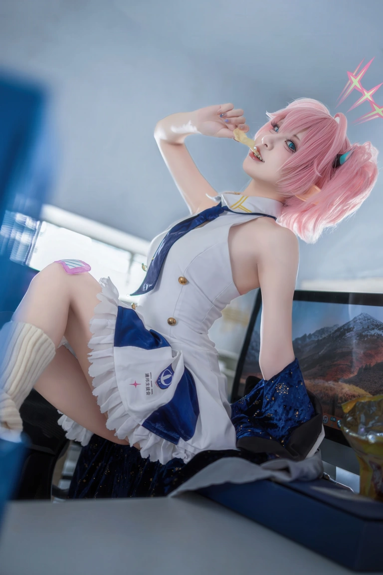 《桃香》｜纸悦Etsu_ko · 54张写真