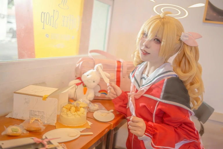 《伊原木好美 蔚蓝档案》｜纸悦Etsu_ko · 18张写真