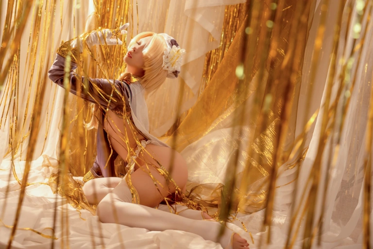 《娼年贞德》｜纸悦Etsu_ko · 64张写真