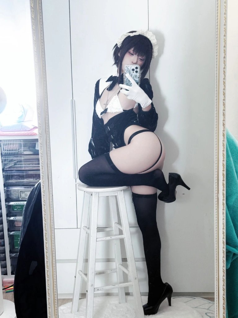 《叛逆女仆》｜纸悦Etsu_ko · 36张写真