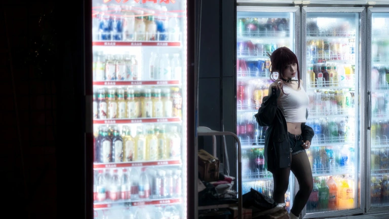 《在超市后门吸烟的二人 田山小姐》｜纸悦Etsu_ko · 23张写真