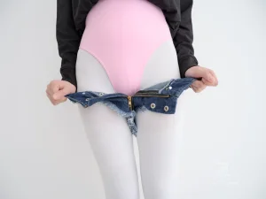 《EX-001》｜紧急企划 · 79张写真、1 个视频