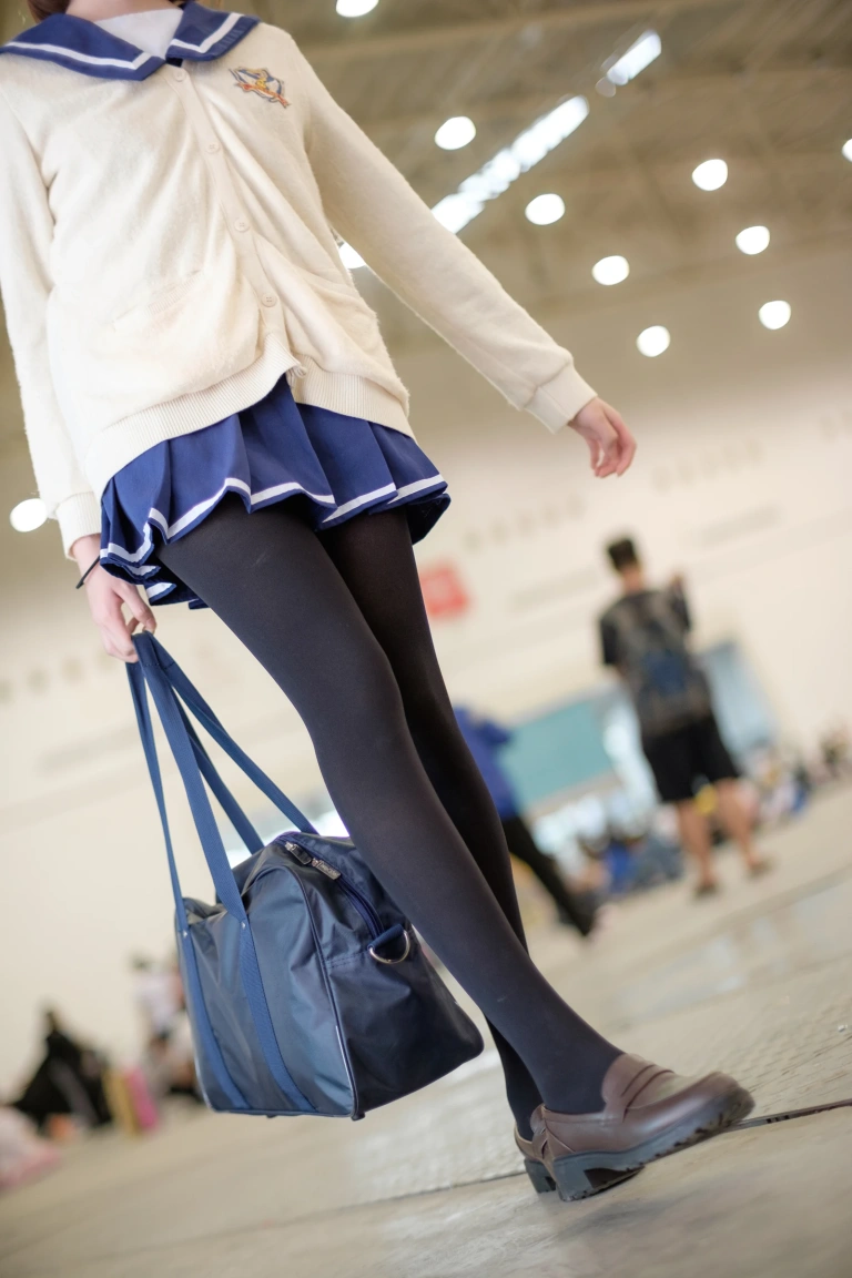 《FREE-004》｜森萝财团 · 24张写真