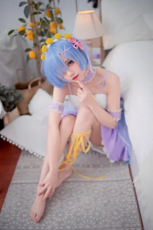 《蕾姆CLEAR DRESS》｜花柒Hana · 15张写真