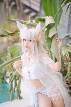 《白金cos泳装》｜花柒Hana · 18张写真