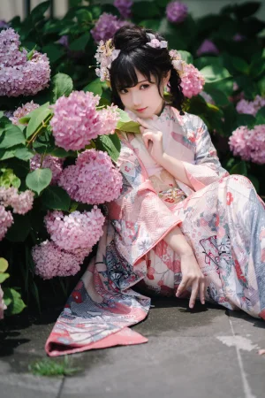 《绣球花和服》｜花柒Hana · 18张写真