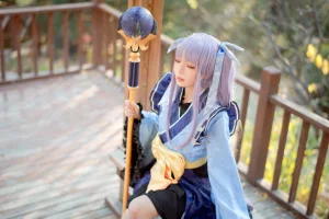 《镜华（小仓唯）cos正片》｜花柒Hana · 18张写真
