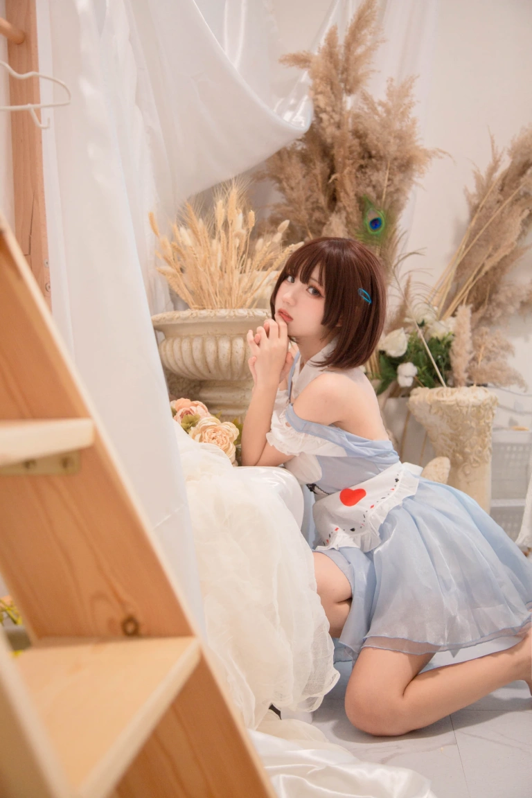 《爱丽丝》｜花柒Hana · 9张写真