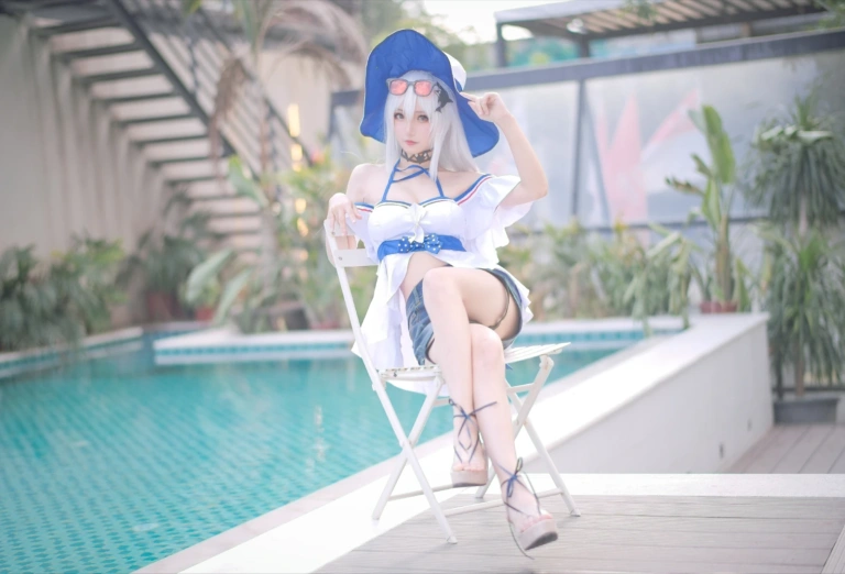 《斯卡蒂泳装》｜花柒Hana · 17张写真