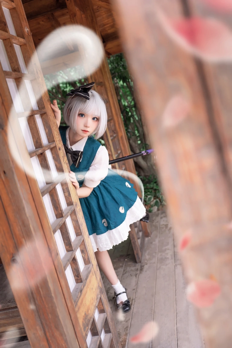 《魂魄妖梦cos夏版》｜花柒Hana · 15张写真