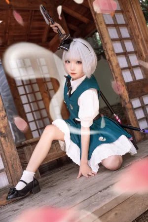 《魂魄妖梦cos夏版》｜花柒Hana · 15张写真