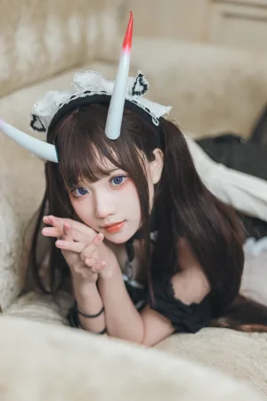 《能代女仆》｜花柒Hana · 21张写真