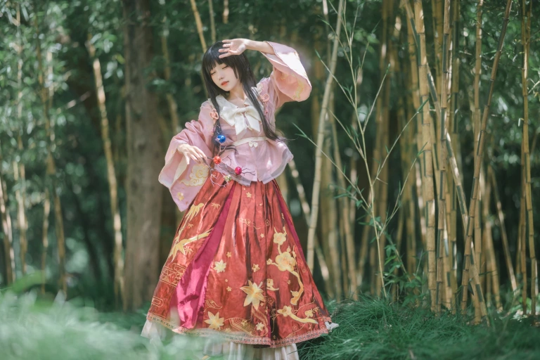 《蓬莱山辉夜》｜花柒Hana · 11张写真