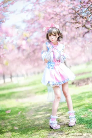 《唐可可打歌服》｜花柒Hana · 9张写真