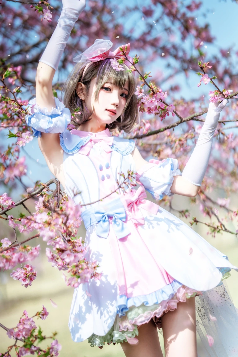 《唐可可打歌服》｜花柒Hana · 9张写真