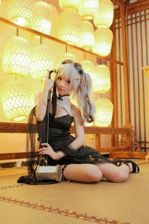 《食铁兽音律联觉》｜花柒Hana · 22张写真