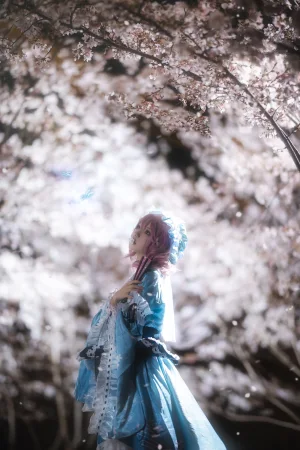 《星雨幽幽子》｜花柒Hana · 9张写真