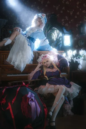 《八云紫+西行寺幽幽子》｜花柒Hana&肃雨雨雨 · 16张写真