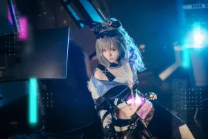 《崩坏 星穹铁道 银狼》｜花柒Hana · 17张写真