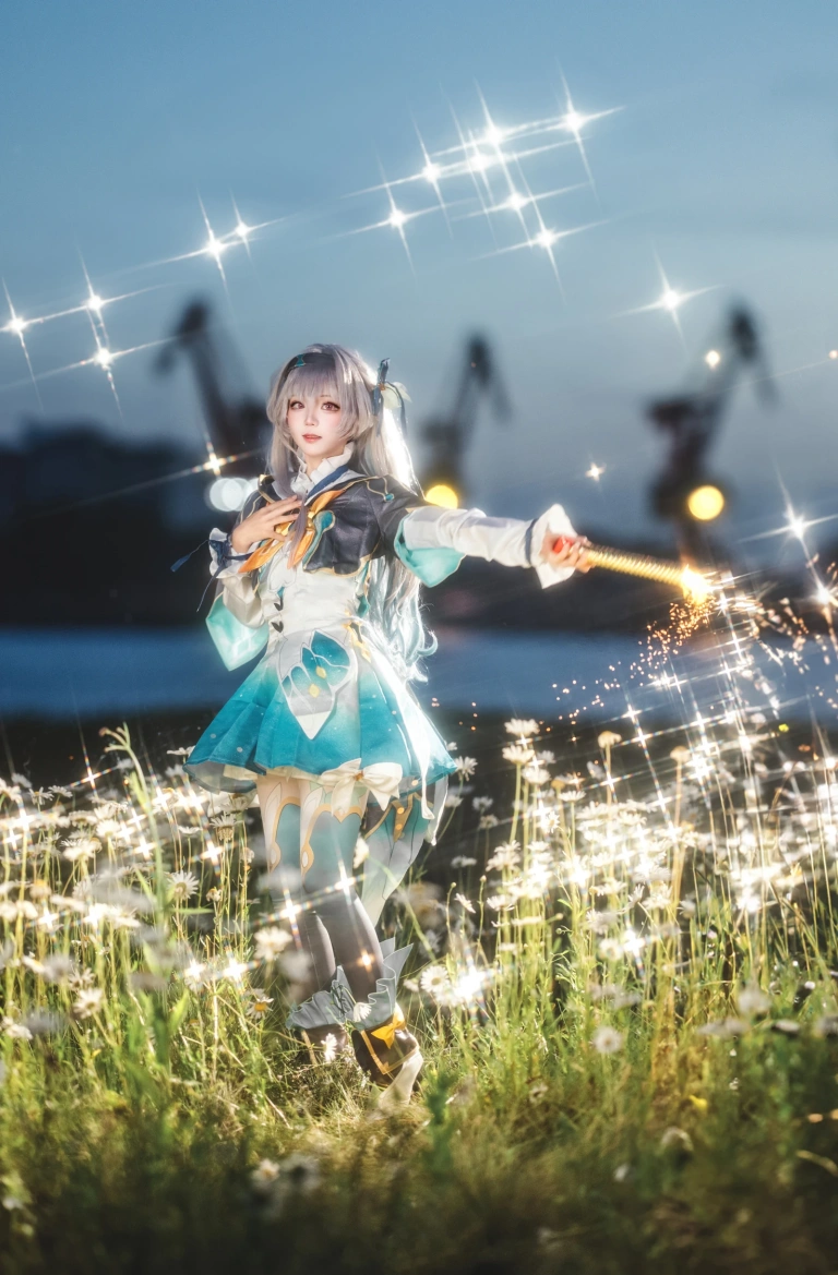 《崩坏 星穹铁道 流萤》｜花柒Hana · 18张写真