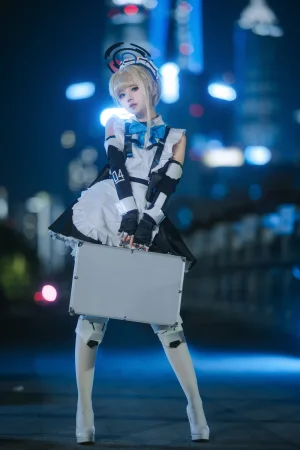 《蔚蓝档案 飞鸟马时》｜花柒Hana · 15张写真
