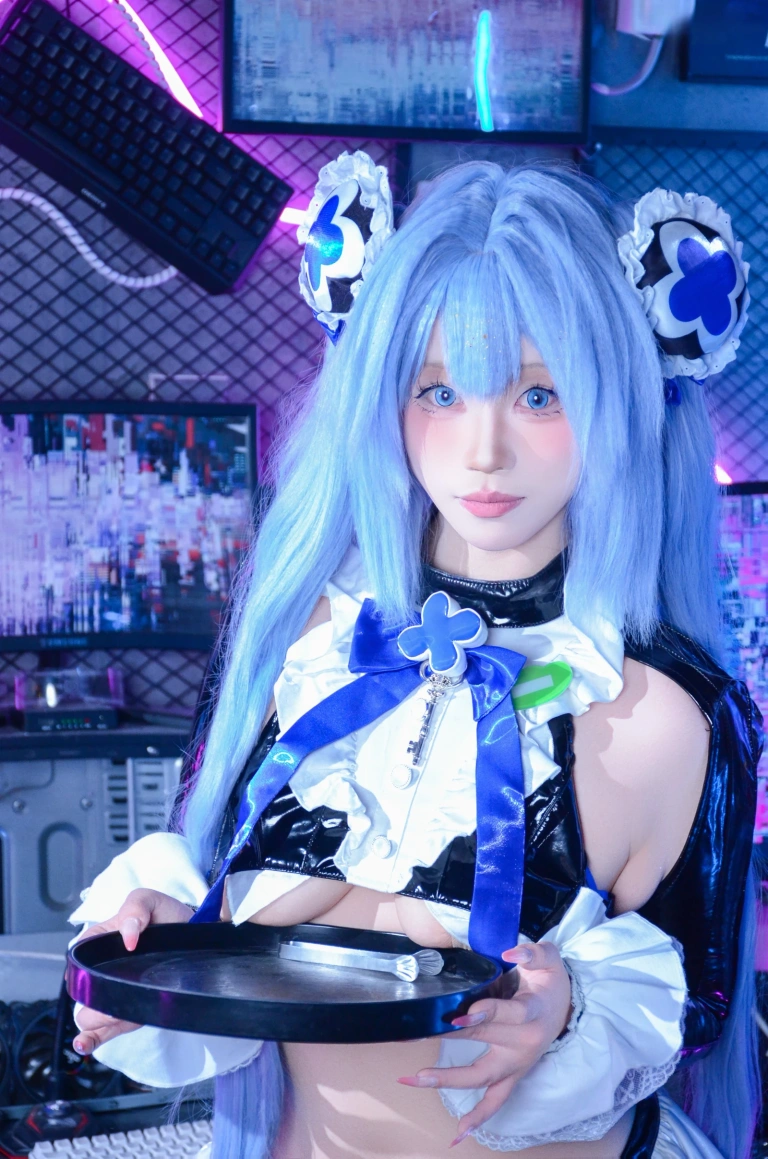 《NIKKE 汉塞尔》｜叉烧hibiki · 114张写真、7 个视频