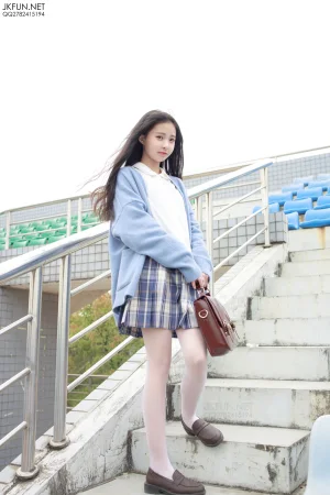 《JKFUN-003 甜米》｜森萝财团 · 150张写真、1 个视频