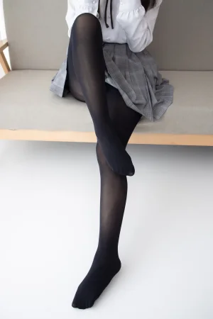 《JKFUN-016 黑丝 小夜》｜森萝财团 · 80张写真、1 个视频