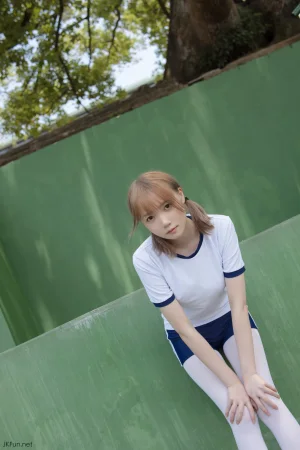 《JKFUN-019 《外景体操服》 80D白丝 Aika》｜森萝财团 · 139张写真、1 个视频