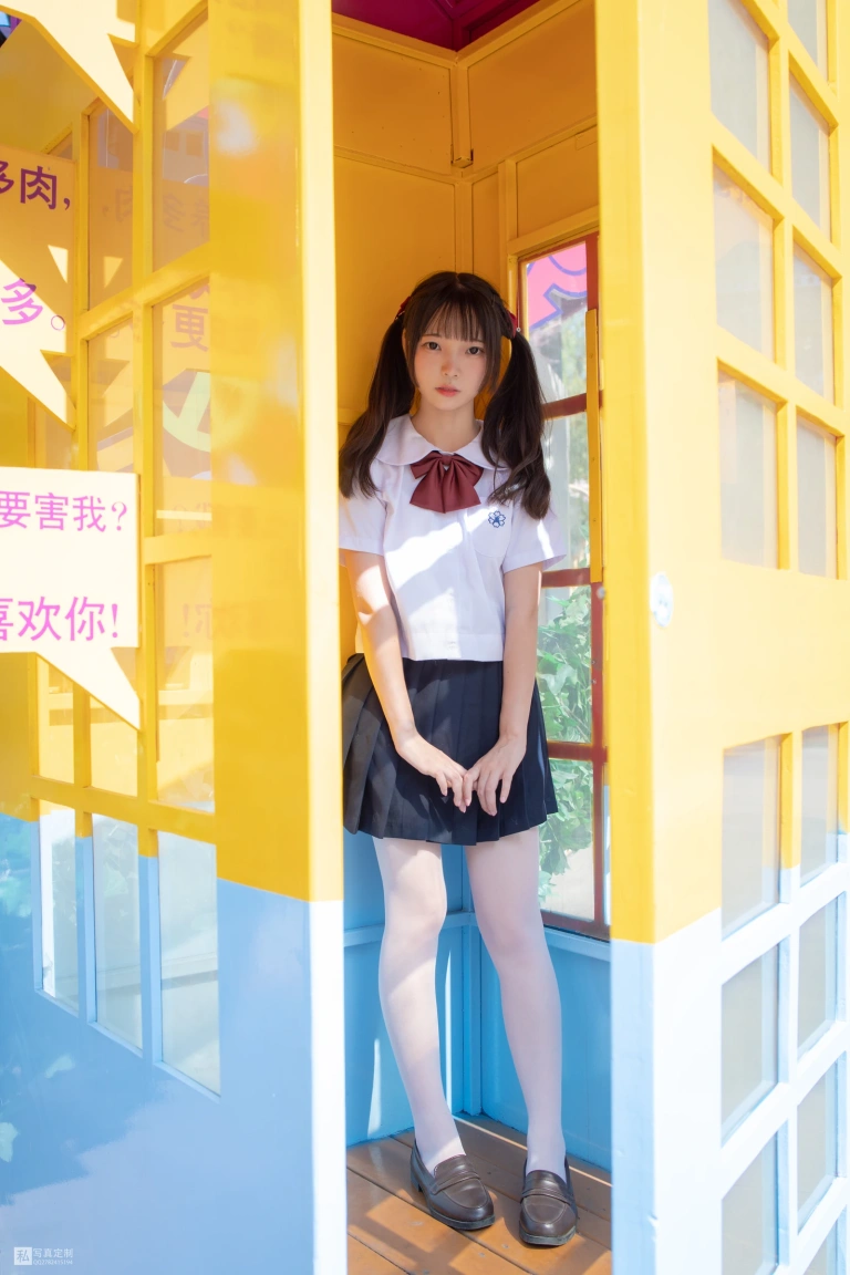 《JKFUN-026 《雪糕游乐园》 15D白丝 默陌》｜森萝财团 · 75张写真、1 个视频