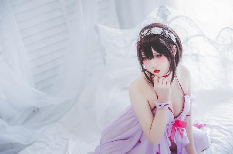 《加藤惠睡衣》｜阿薰kaOri · 15张写真