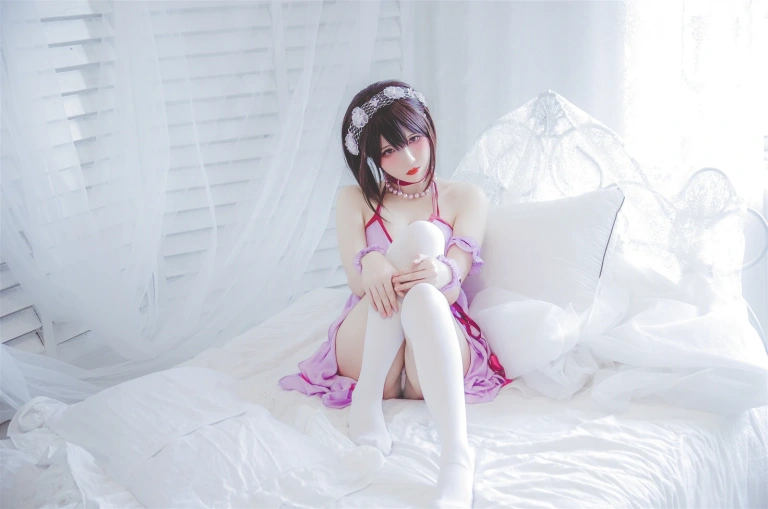 《加藤惠睡衣》｜阿薰kaOri · 15张写真