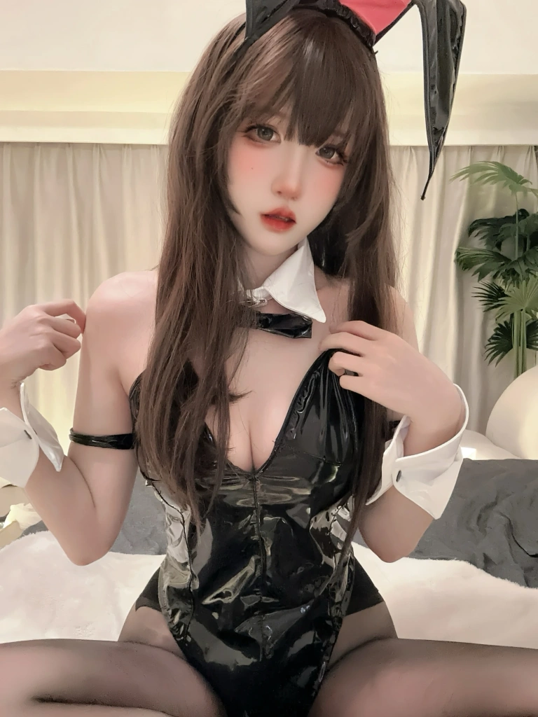 《兔女郎》｜阿薰kaOri · 46张写真、5 个视频