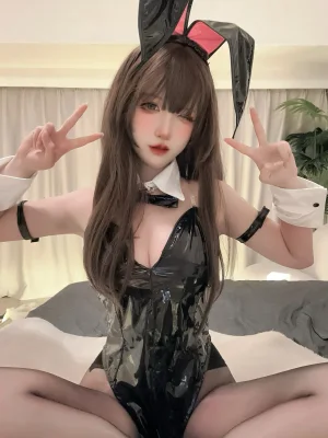 《兔女郎》｜阿薰kaOri · 46张写真、5 个视频