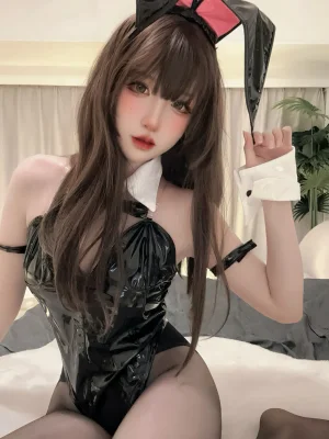 《兔女郎》｜阿薰kaOri · 46张写真、5 个视频