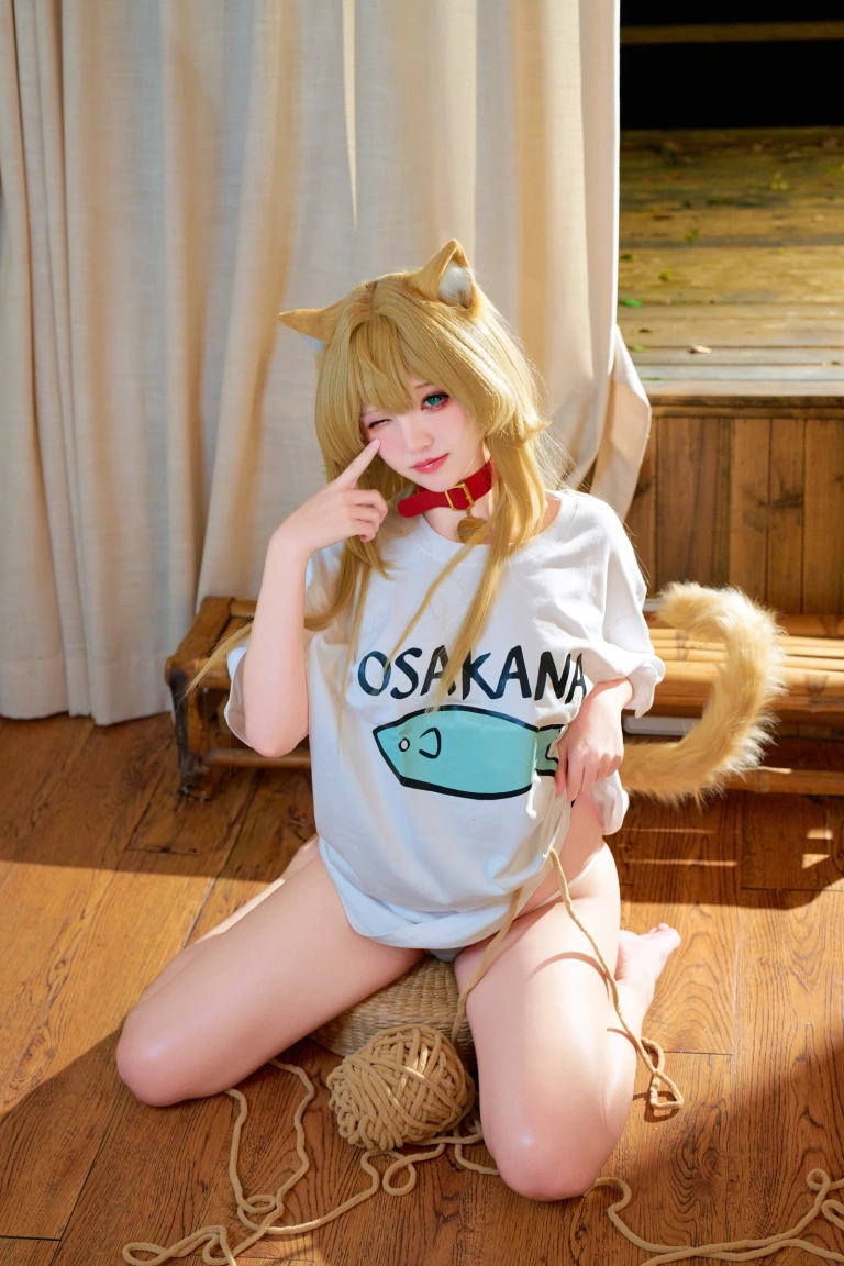 《黄豆粉 40猫》｜阿薰kaOri · 212张写真、3 个视频