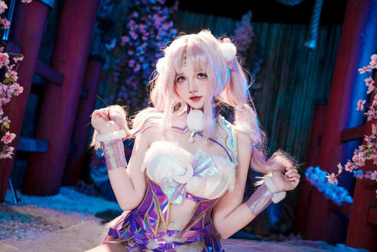 《永劫无间·殷紫萍》｜阿薰kaOri · 61张写真、1 个视频